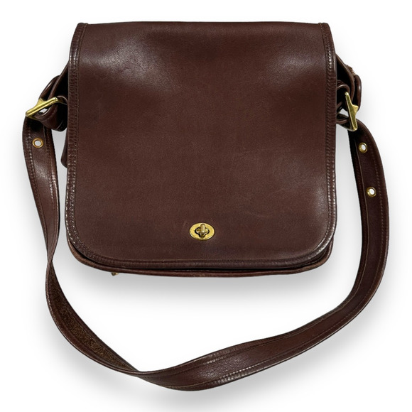 Coach Handbags - Coach Stewardess Shoulder Bag Vintage 9525 Brown Leather Flap Soft Near Mint